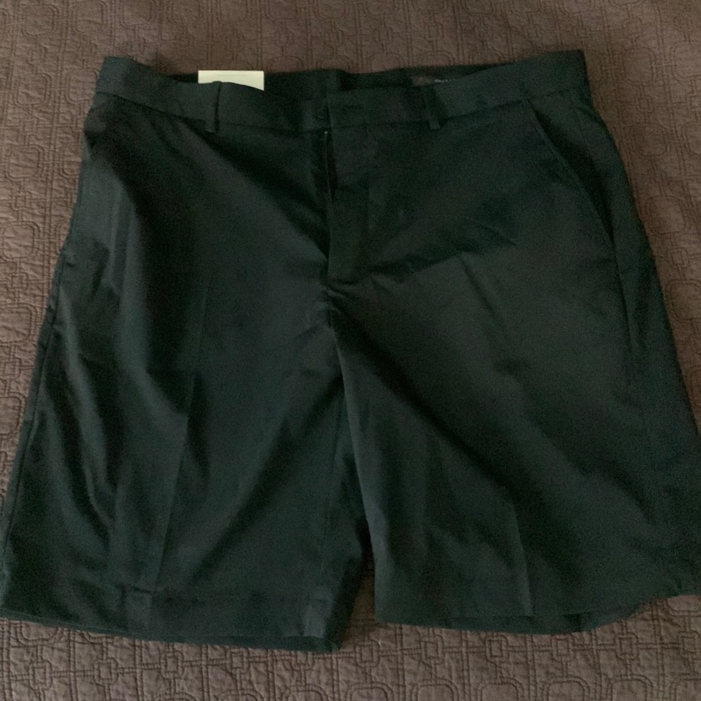 Greg Norman black golf shorts nwt